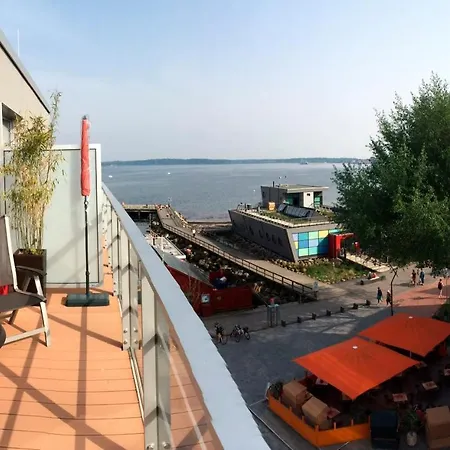 Apartmenthaus Hafenspitze Ap 36, Blickrichtung Strandoffenes Meer * Eckernförde
